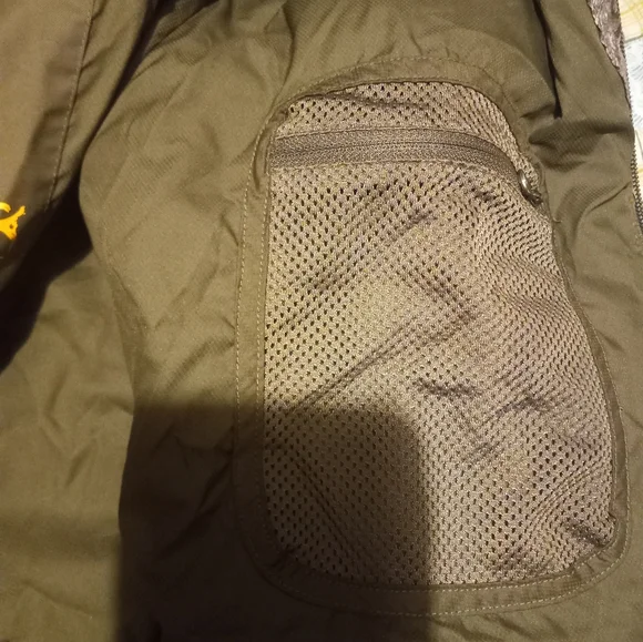 Under Armour Coat - Picture 11 of 14